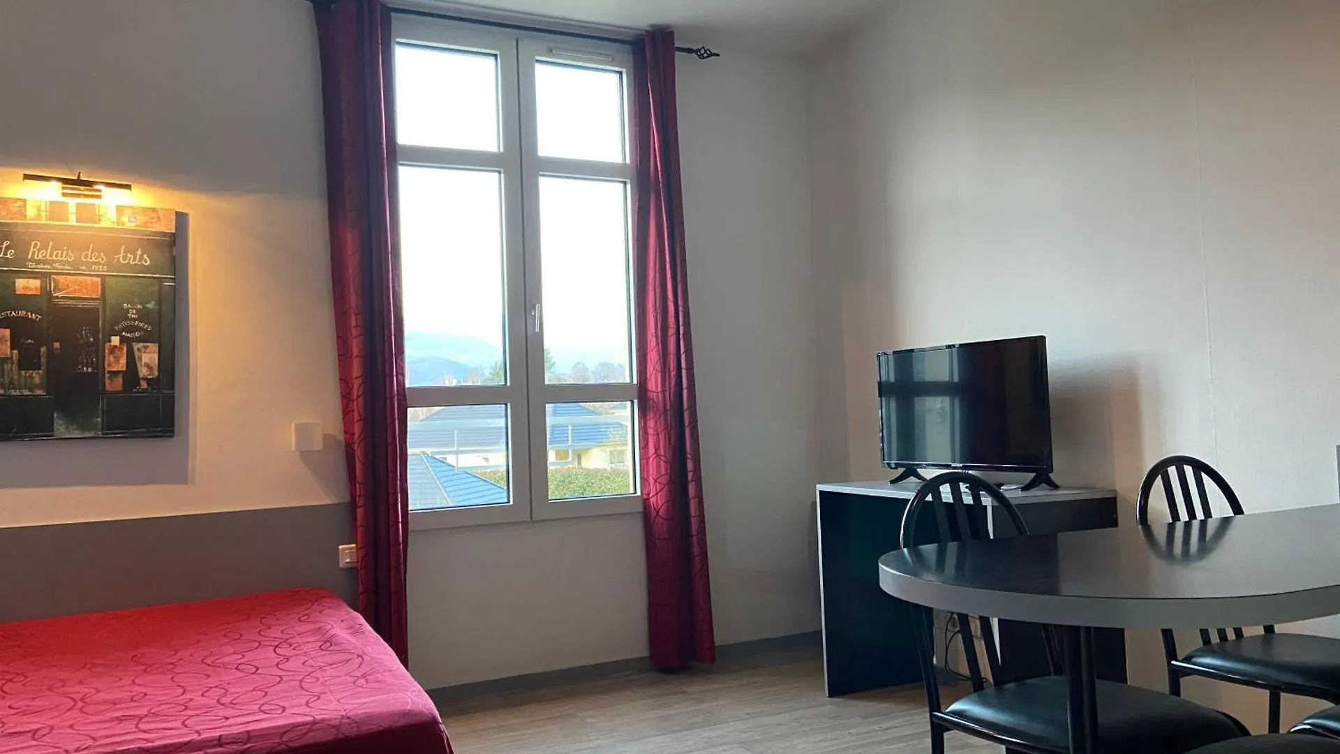 *** Hotel Hôtel et Résidence des Bains Vic-sur-Cère France